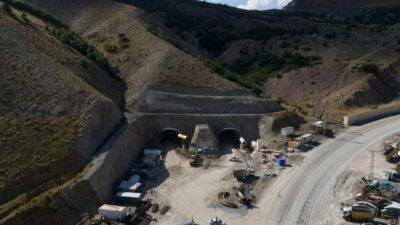 ERZURUM (AA) – Erzurum'u Bingöl'e bağlayacak ve iki kent arasındaki