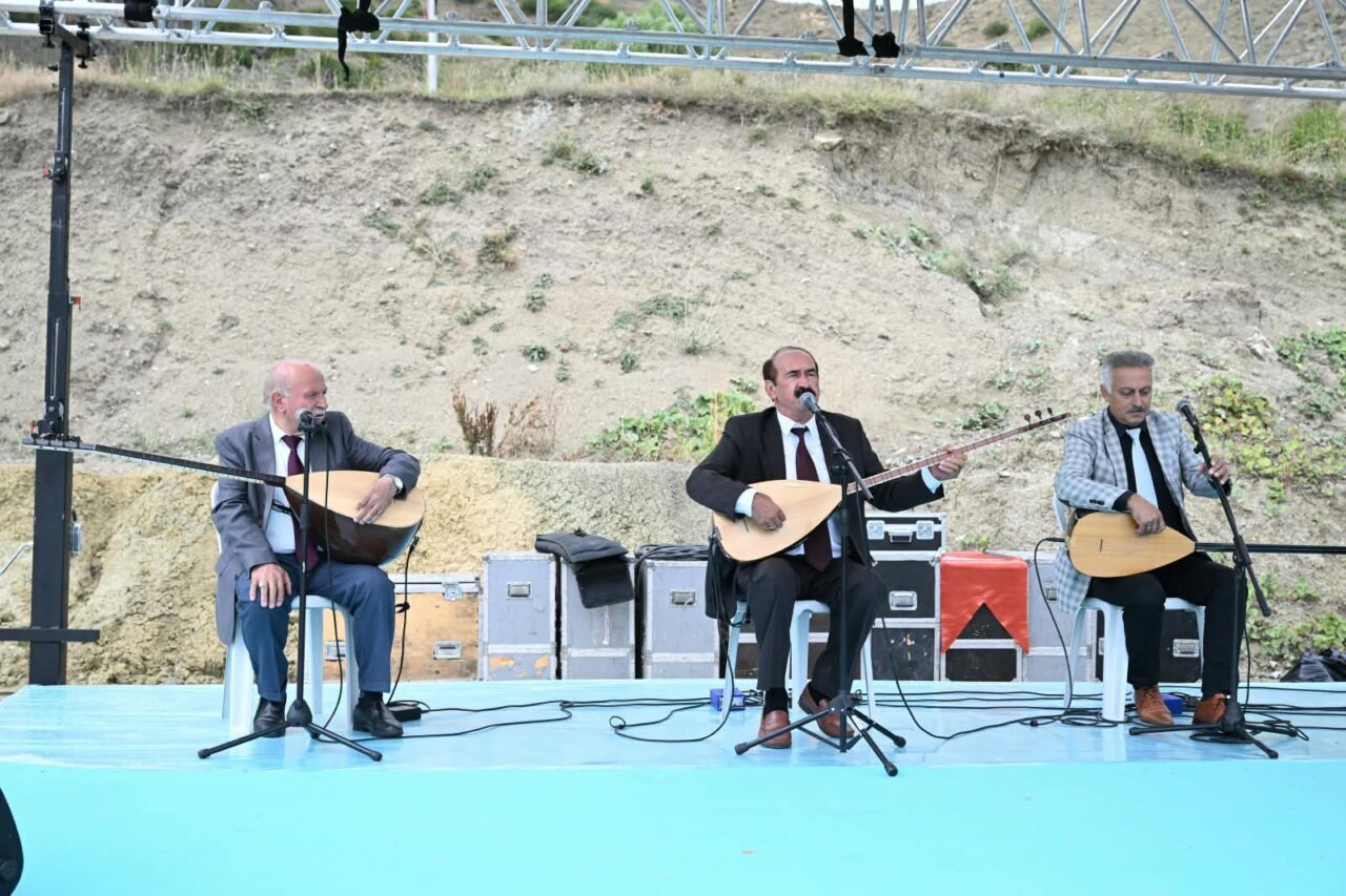 ERZURUM (AA) – Türk aşıklık geleneğinin en önemli temsilcilerinden Aşık