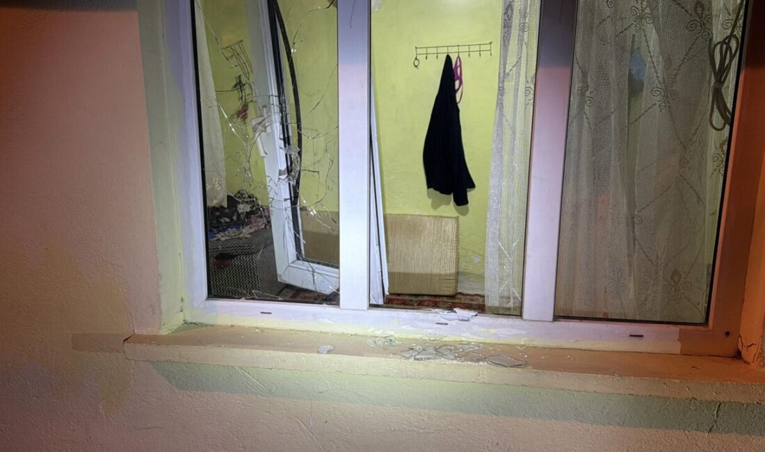 ESKİŞEHİR (AA) – Eskişehir'in Odunpazarı ilçesinde komşular arasında çıkan silahlı