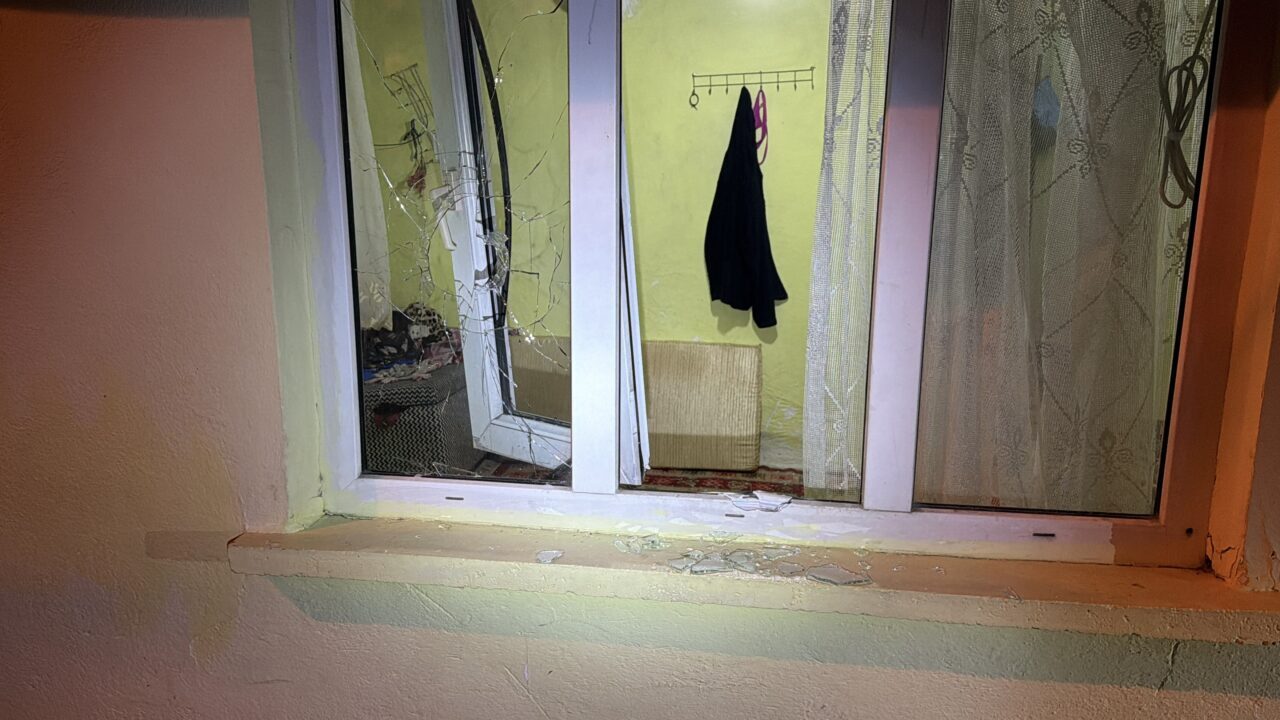 ESKİŞEHİR (AA) – Eskişehir'in Odunpazarı ilçesinde komşular arasında çıkan silahlı