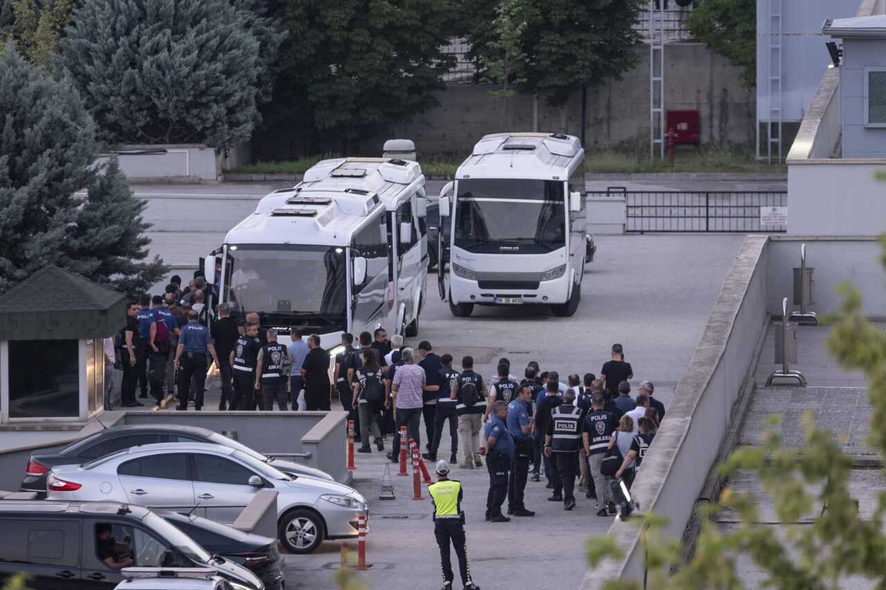ANKARA (AA) – Ankara Batı Cumhuriyet Başsavcılığınca Etimesgut Belediyesine yönelik