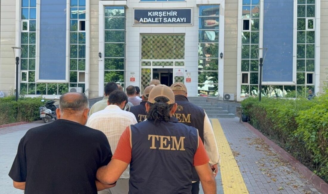 KIRŞEHİR (AA) – Kırşehir merkezli 3 ilde, Fetullahçı Terör Örgütü'nün