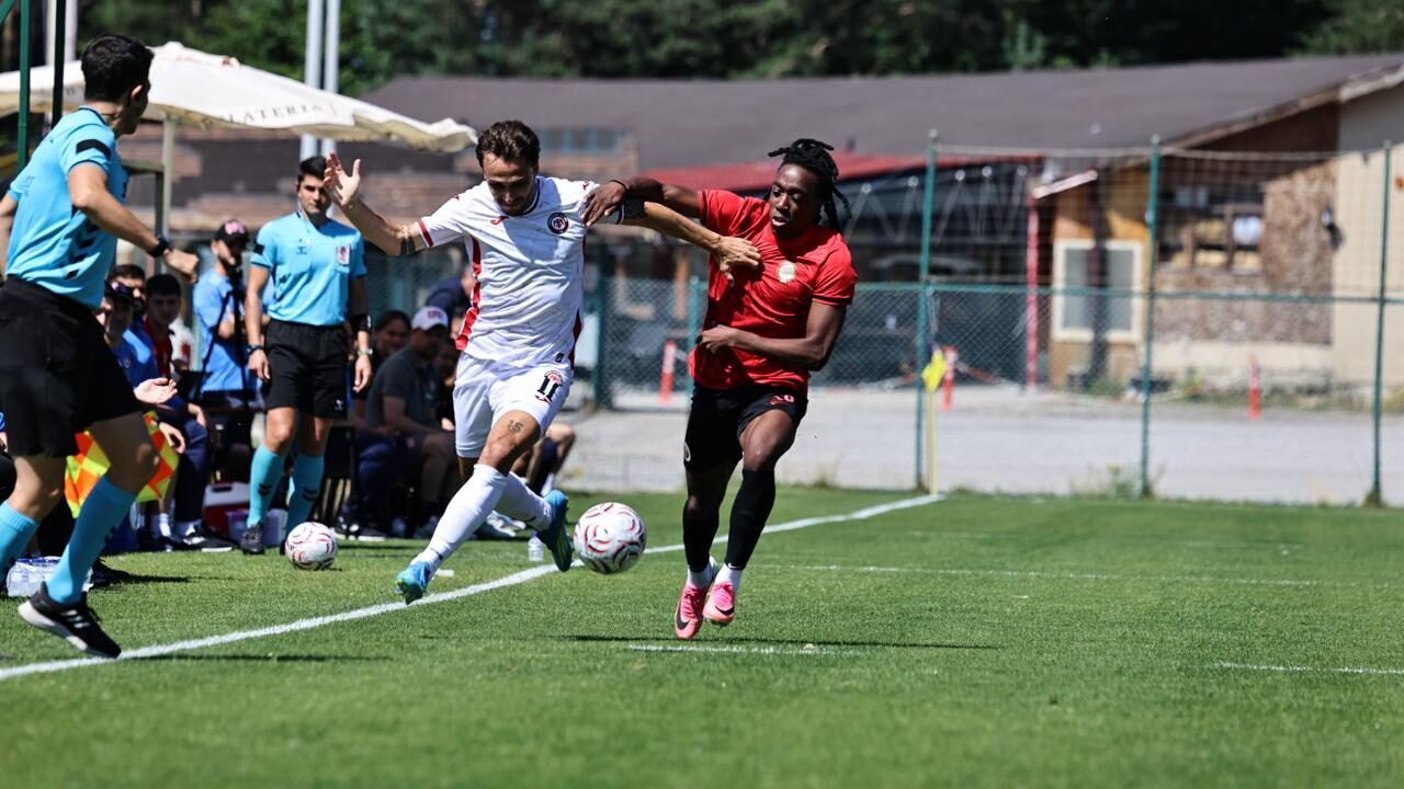 - Arca Çorum FK: 0 - Gençlerbirliği: 0