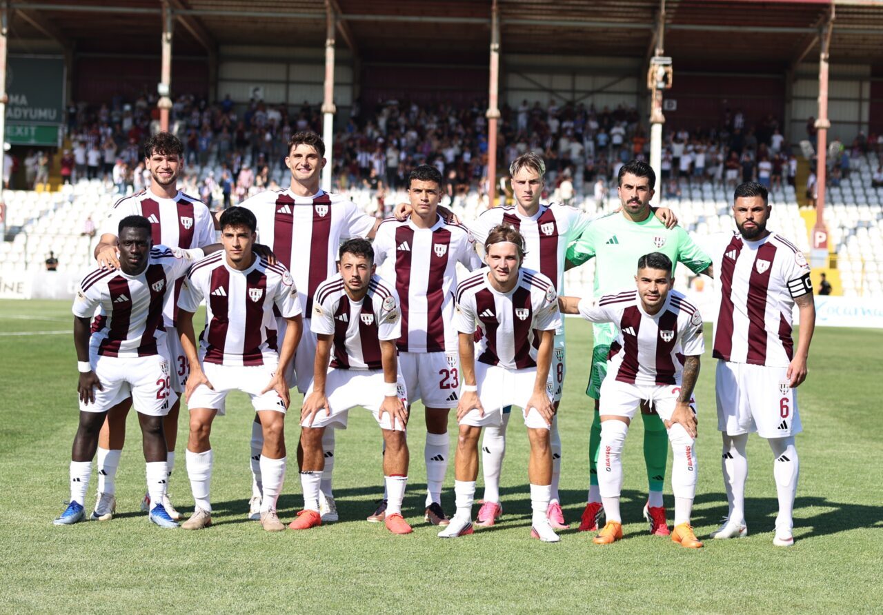 - Bandırmaspor: 3 - İstanbulspor: 0