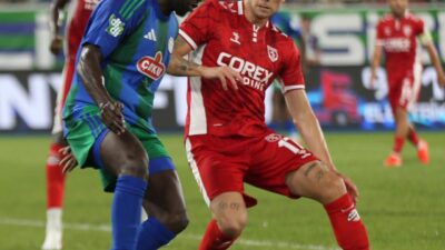 - Çaykur Rizespor: 0 - Samsunspor: 1 (İlk yarı)