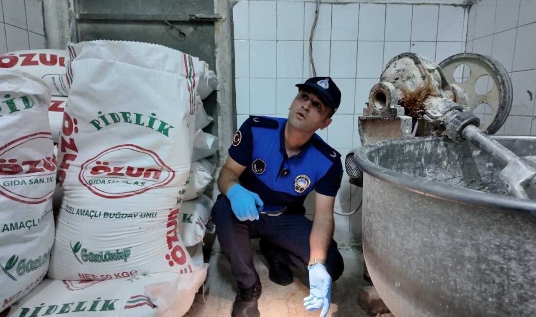 GAZİANTEP (AA) – Gaziantep'te, Şahinbey Belediyesi zabıta ekipleri tarafından yapılan