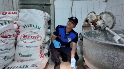 GAZİANTEP (AA) – Gaziantep'te, Şahinbey Belediyesi zabıta ekipleri tarafından yapılan