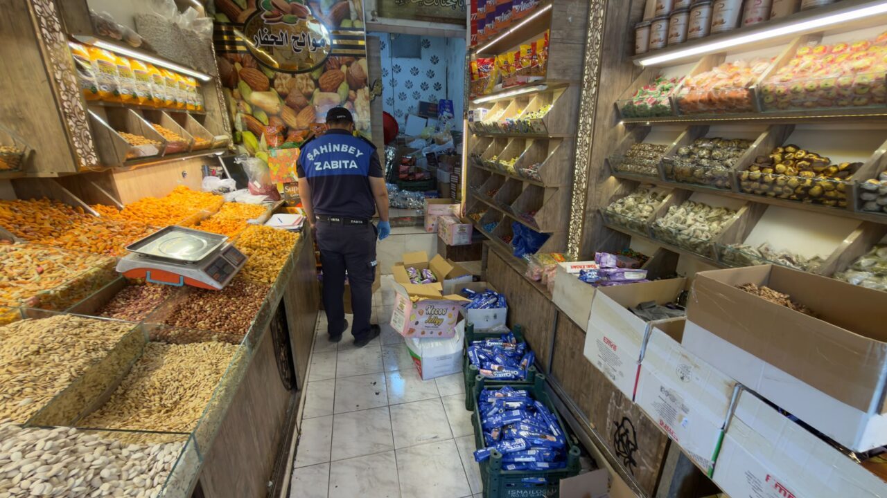 GAZİANTEP (AA) – Gaziantep'in Şahinbey ilçesinde, son kullanma tarihi geçmiş