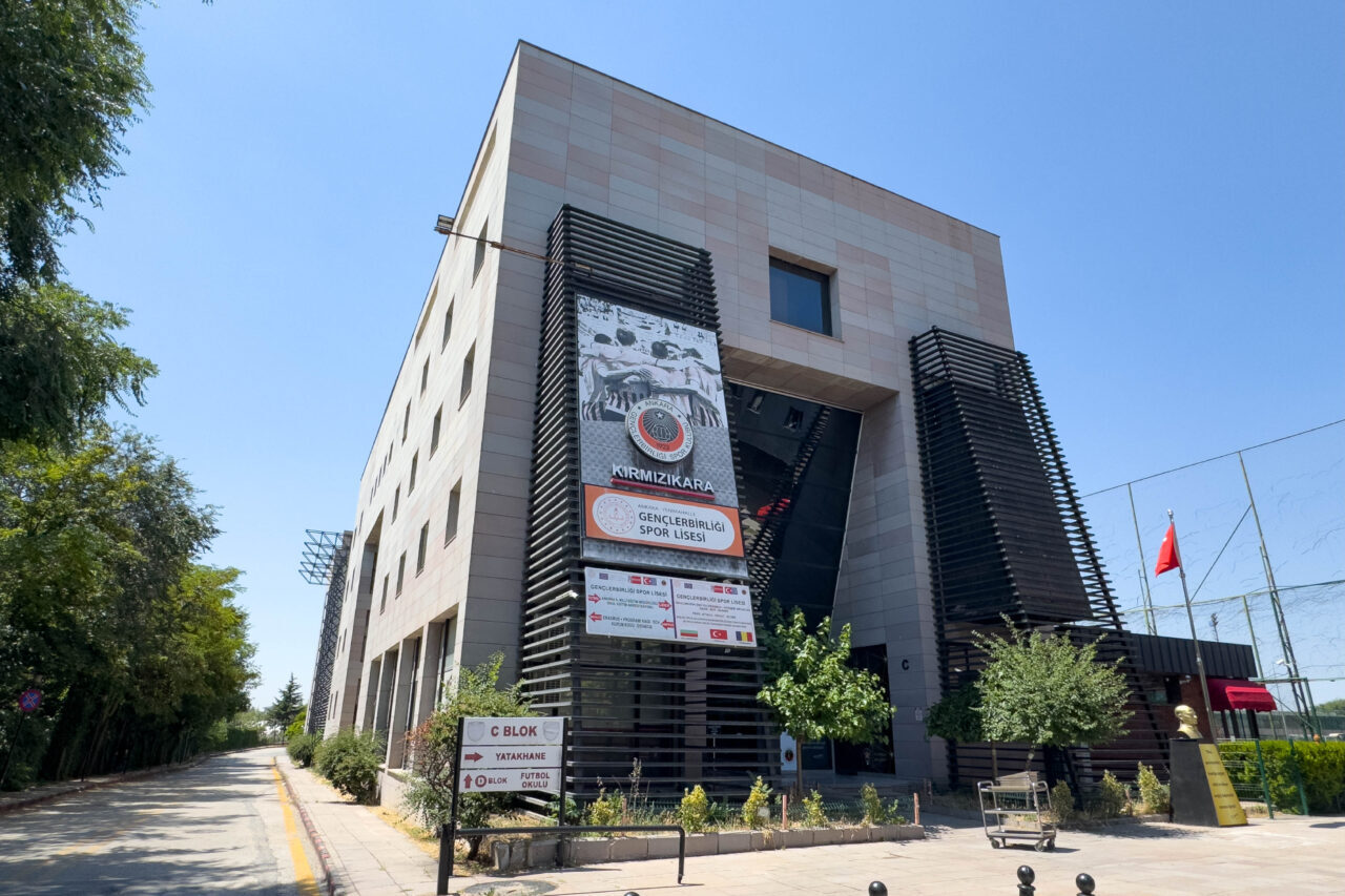 ANKARA (AA) – Gençlerbirliği Spor Lisesi, Çin'de düzenlenecek Dünya Liseler