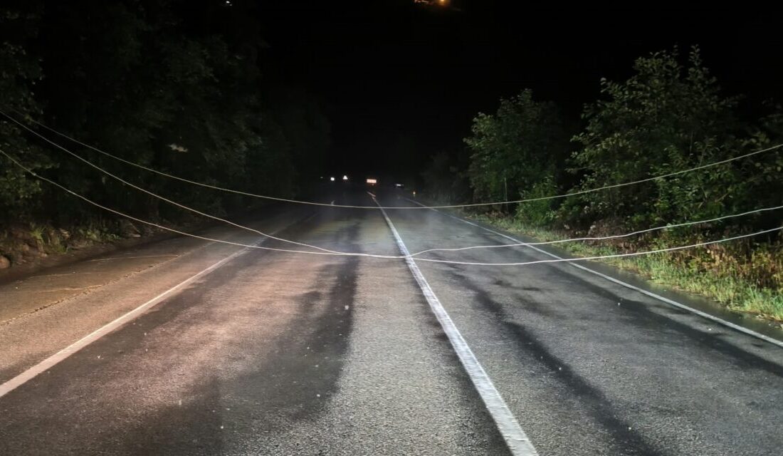 - Tirebolu-Doğankent kara yolu ulaşıma kapandı