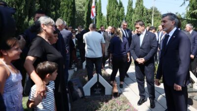 TİFLİS (AA) – Gürcistan Cumhurbaşkanı Mikheil Kavelaşvili, dönemin Tiflis hükümetinin