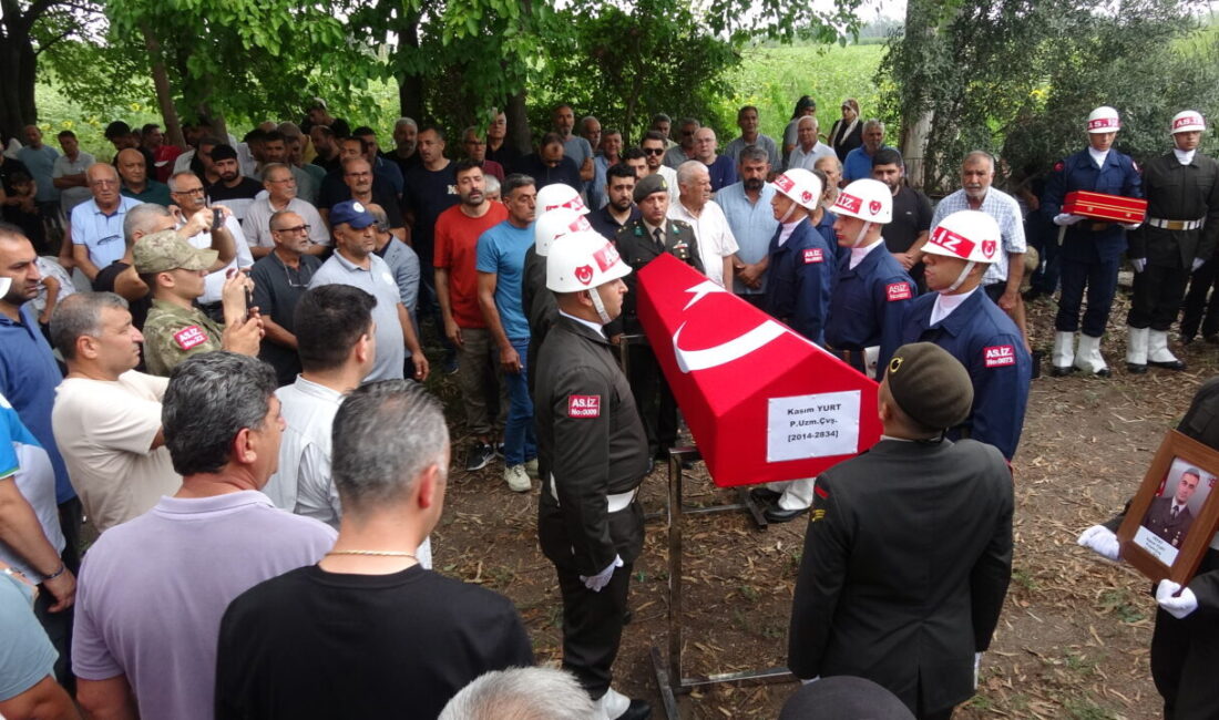 ADANA (AA) – Hakkari'de, anahtarını unuttuğu evine balkondan girmeye çalıştığı