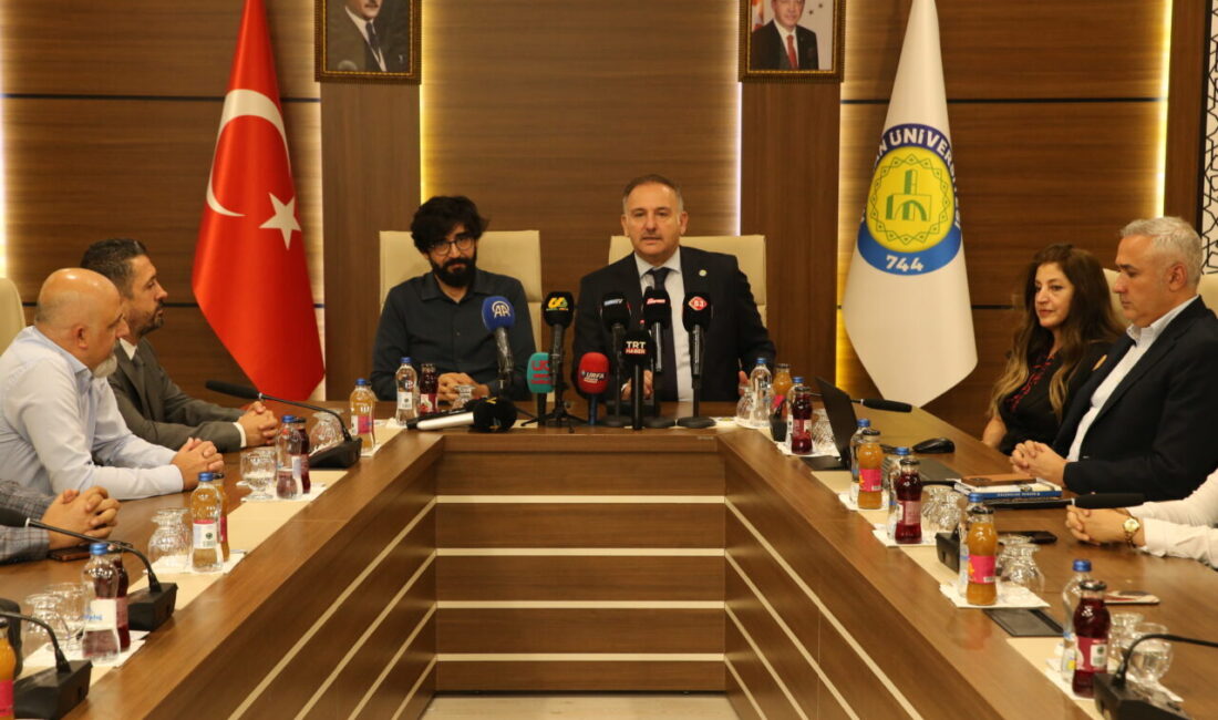 ŞANLIURFA (AA) – Harran Üniversitesi (HRÜ) Rektörü Prof. Dr. Mehmet