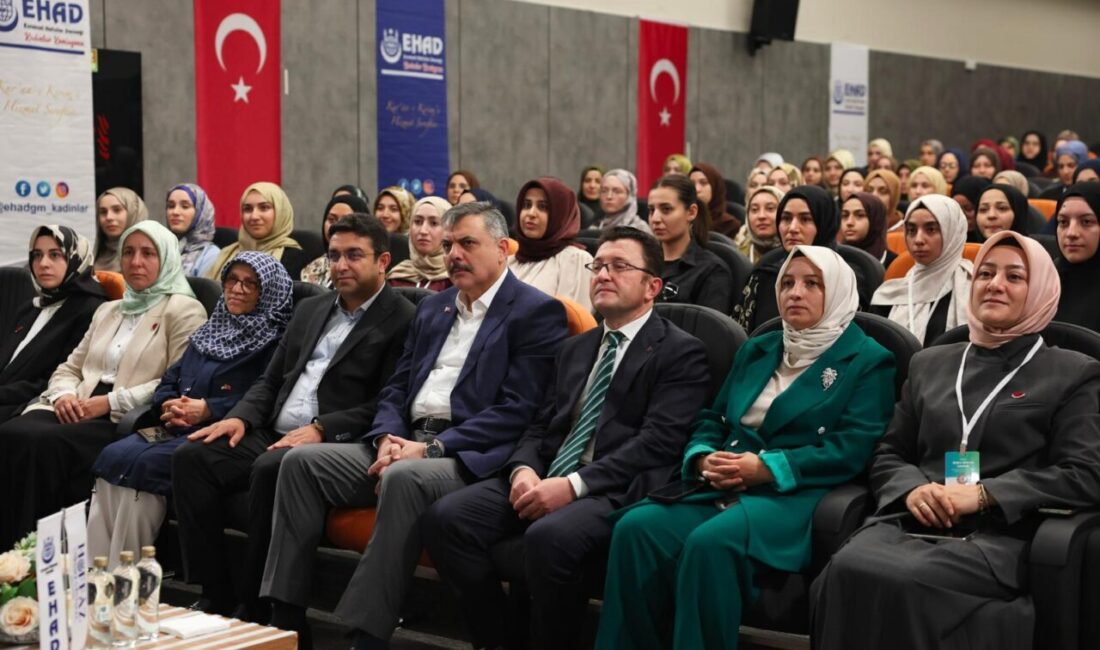 ANKARA (AA) – İçişleri Bakanı Mustafa Çiftçi, Ankara'da Evrensel Hafızlar