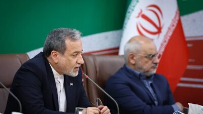 ANKARA (AA) – İran Dışişleri Bakanı Abbas Erakçi, Hürmüz Boğazı'ndaki