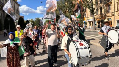 STOCKHOLM (AA) – İsveç’in başkenti Stockholm’de toplanan yüzlerce kişi, İsrail’in