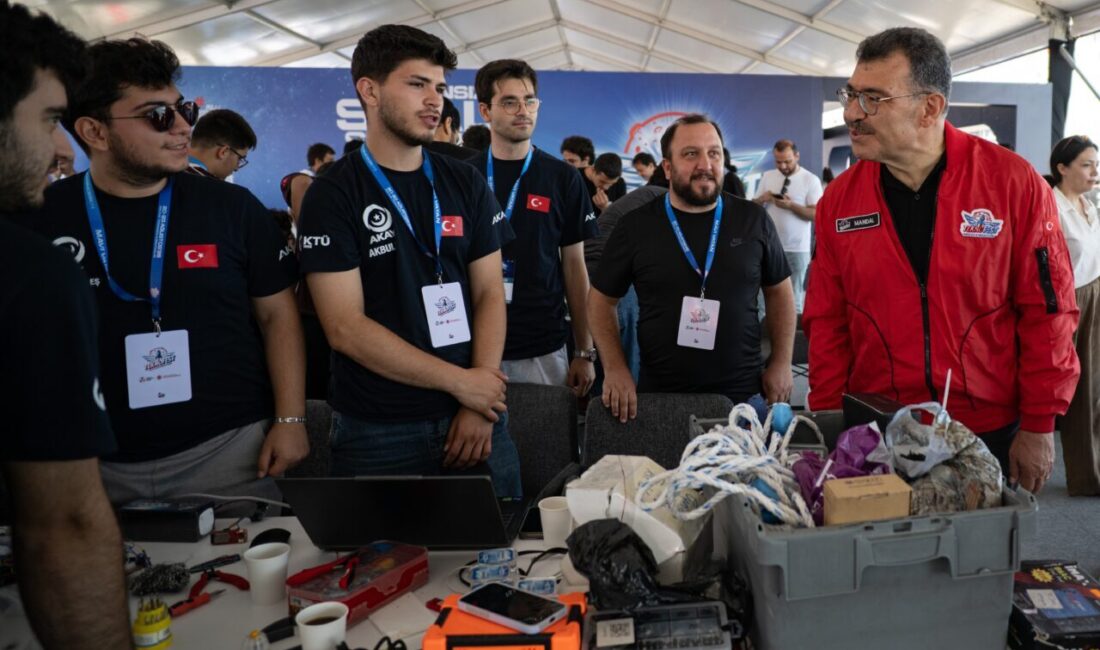 - "TEKNOFEST her yıl yeni yarışma kategorileri oluşturuyor veya var
