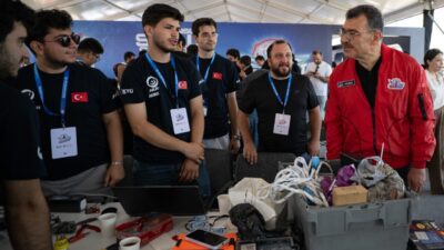 - "TEKNOFEST her yıl yeni yarışma kategorileri oluşturuyor veya var