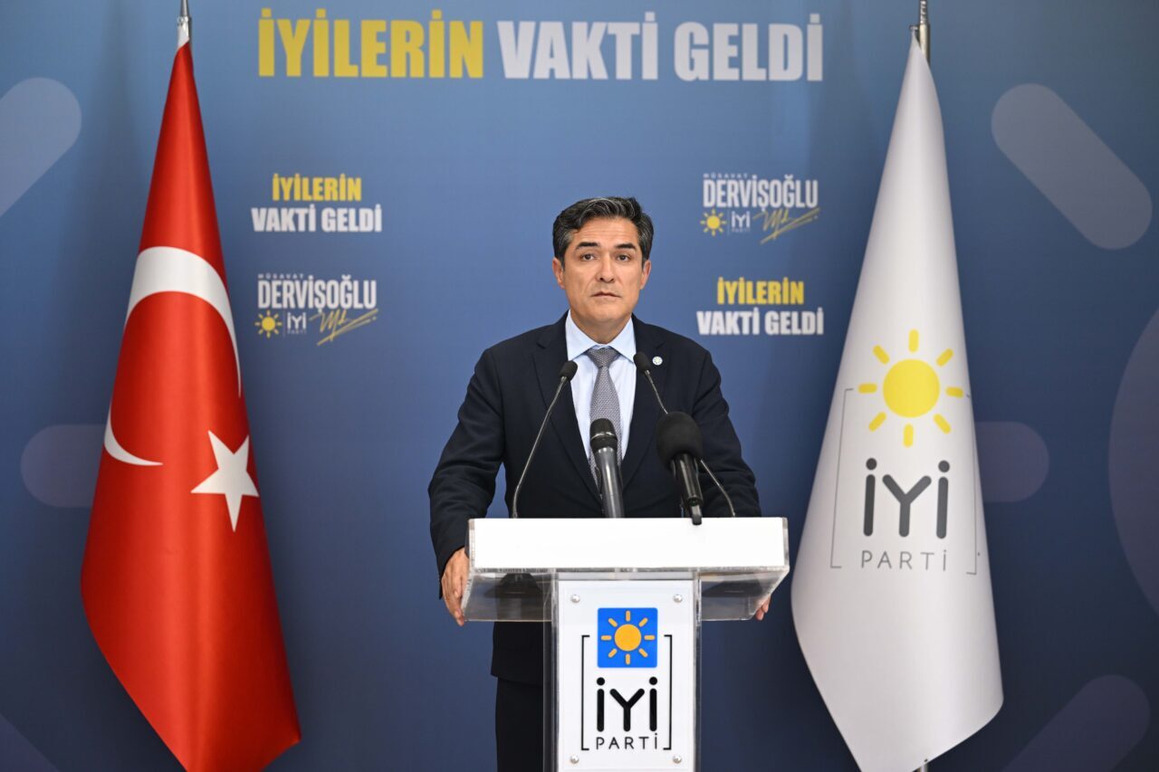 - "İsrail'in seçim konjonktüründe olmasından kaynaklanan taşkınlıklarını hassasiyetle takip ediyoruz"