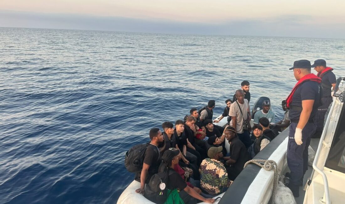 İZMİR (AA) – İzmir'in Menderes ve Foça ilçelerinde 44 düzensiz