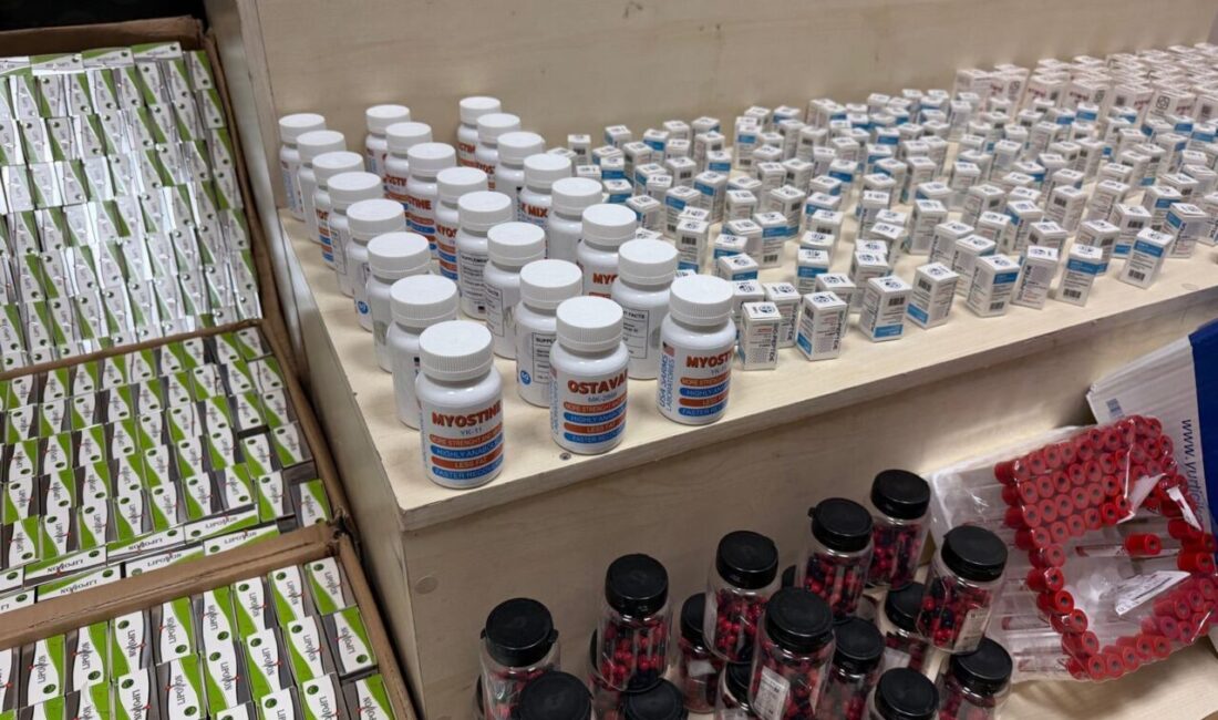 - Operasyonda 92 bin 604 steroid etken madde içeren ilaç