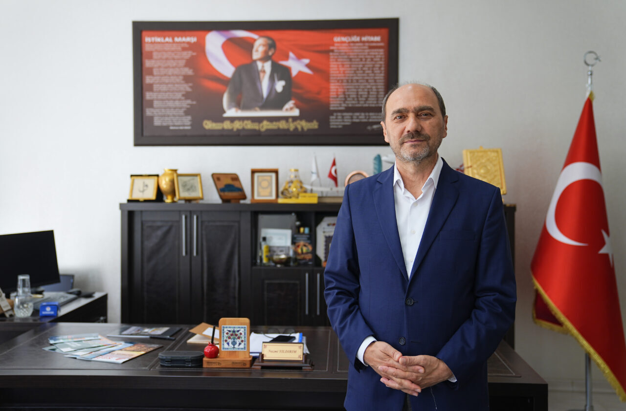 - Türkiye'nin köklü imam hatip okullarından Kadıköy Anadolu İmam Hatip