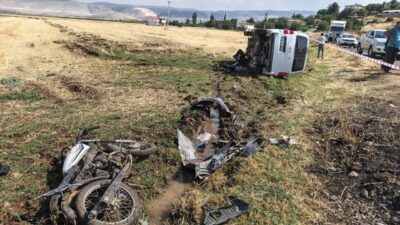 KAHRAMANMARAŞ (AA) – Kahramanmaraş'ın Pazarcık ilçesinde motosiklet ile hafif ticari
