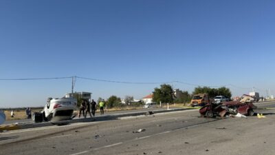KARAMAN (AA) – Karaman'da iki otomobilin çarpıştığı kazada yaralanan 6