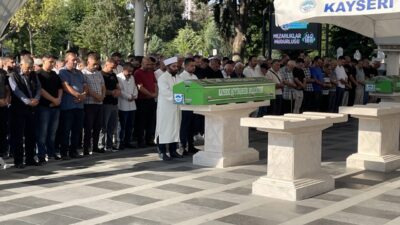 KAYSERİ (AA) – Kayseri'nin Melikgazi ilçesinde çıkan bıçaklı kavgada bir