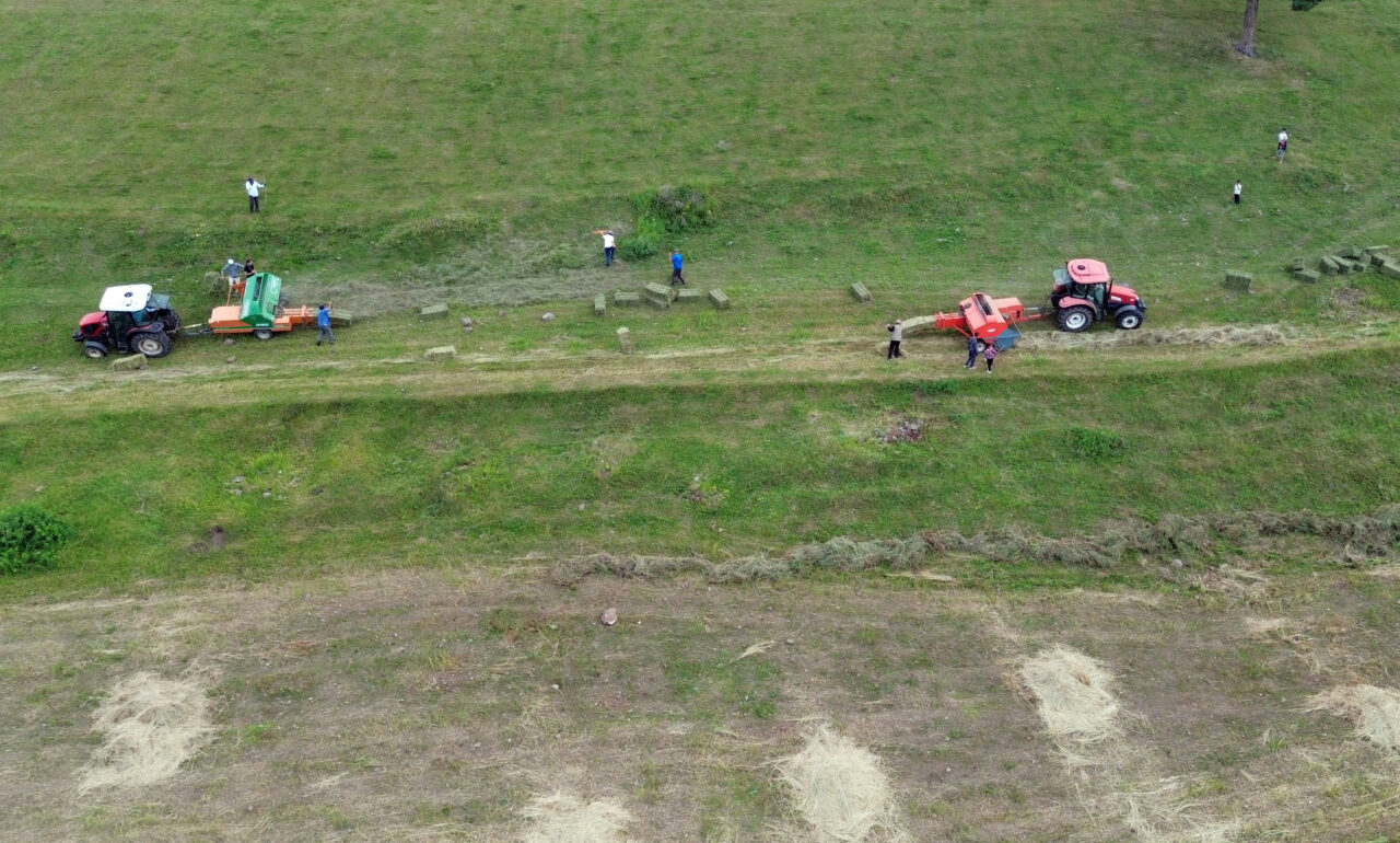 KARS (AA) – Türkiye'nin en yüksek yerleşim yerlerinden, kışın uzun