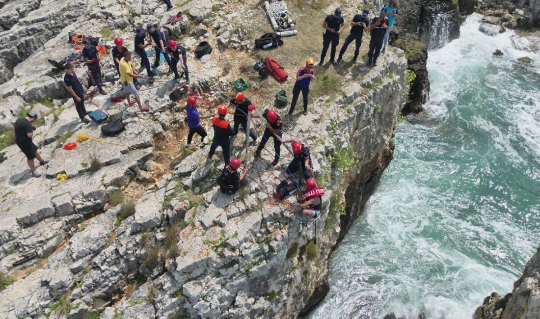 - Kurtarma çalışmaları dronla görüntülendi