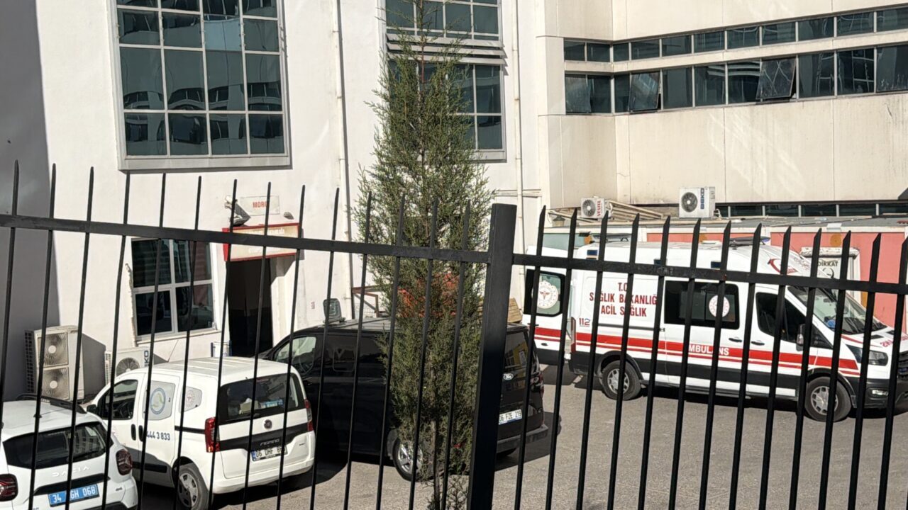 KOCAELİ (AA) – Kocaeli'nin Darıca ilçesinde sahilde 3 ceset bulundu.