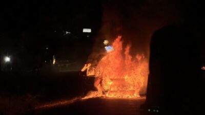 KONYA (AA) – Konya-Ankara kara yolunda seyir halindeyken yanan otomobil