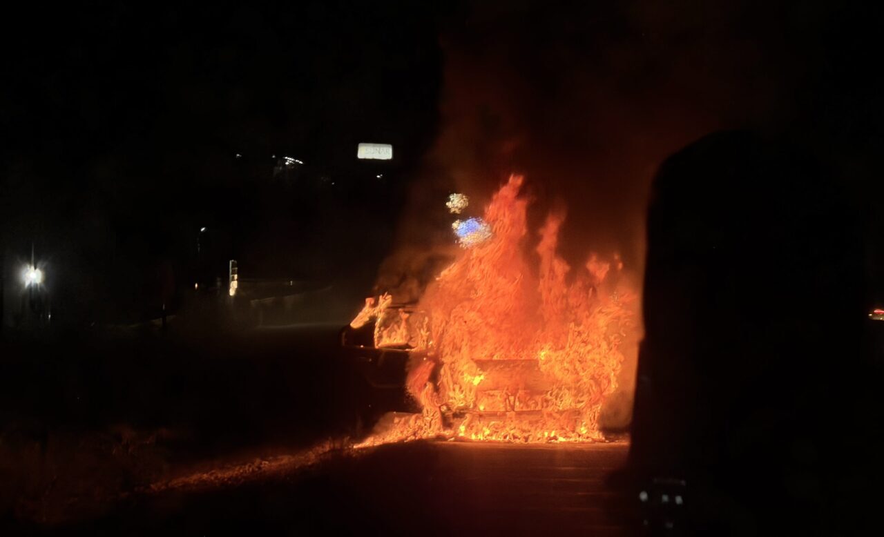 KONYA (AA) – Konya-Ankara kara yolunda seyir halindeyken yanan otomobil