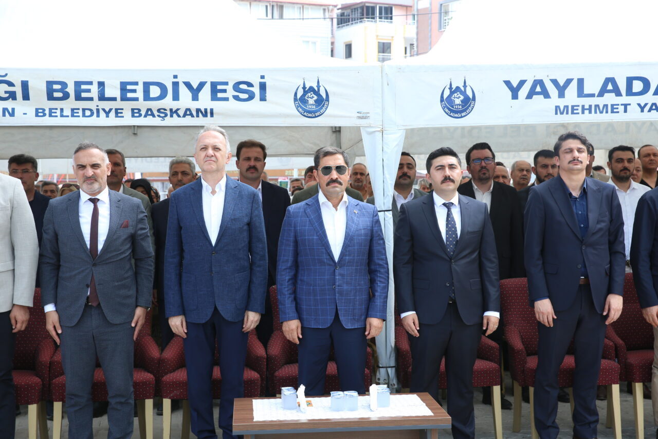 HATAY (AA) – Hatay'ın Yayladağı ilçesinde yapımı tamamlanan Halk Kütüphanesi,