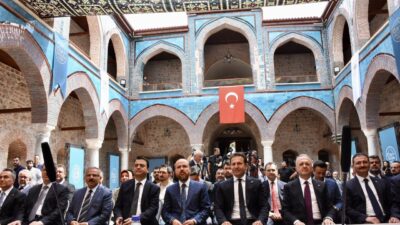 - Dünya Etnospor Birliği Başkanı Necmeddin Bilal Erdoğan:
- "Türkiye'de bir