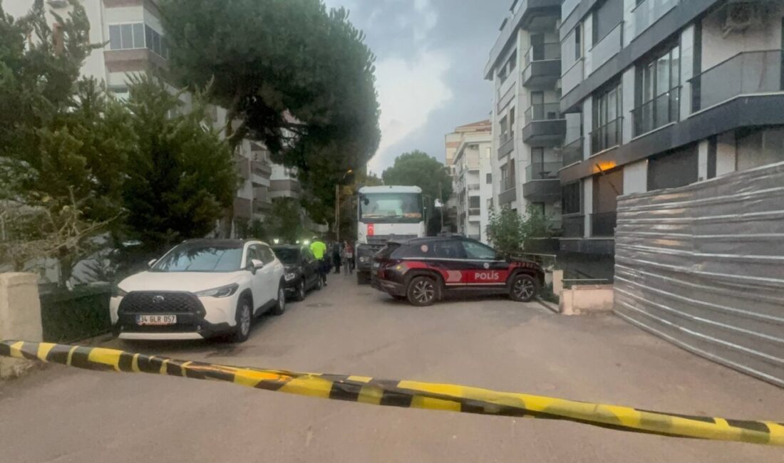 İSTANBUL (AA) – Maltepe'de ekmek almaya giden kadın beton mikserinin