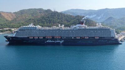 MUĞLA (AA) – Malta bayraklı kruvaziyer "Mein Schiff 5", 2