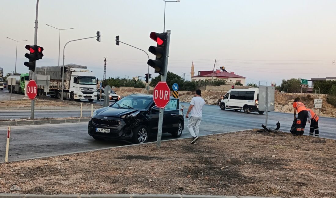 MERSİN (AA) – Mersin'in Silifke ilçesinde, trafik ışıklarını ihlal eden