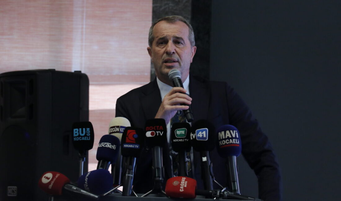 - MHP Genel Sekreter Yardımcısı ve Çorum Milletvekili Vahit Kayrıcı:
-