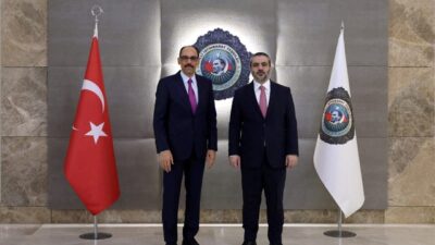 - Görüşmede, Türkiye-Suriye ilişkileri ve ortak işbirliği alanları, komşu ülkelerle