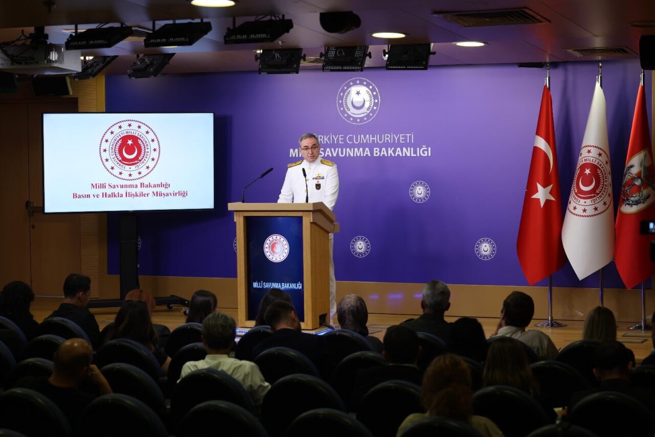 - Milli Savunma Bakanlığı Basın ve Halkla İlişkiler Müşaviri Tuğamiral