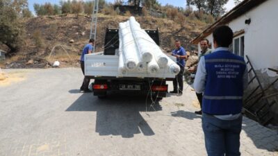 MUĞLA (AA) – Muğla Büyükşehir Belediyesi, Seydikemer ilçesinde çıkan orman