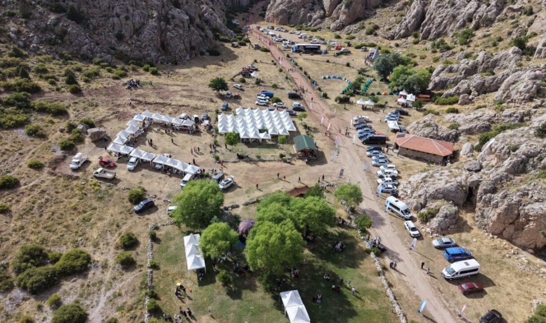 NİĞDE (AA) – Niğde'de, Aladağlar'ın doğal güzellikleri ile Çamardı dondurmasının