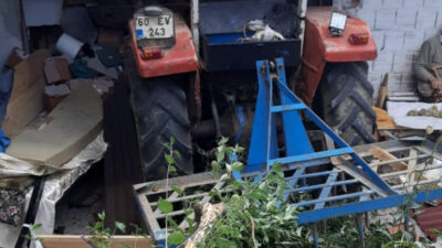 TOKAT (AA) – Tokat’ın Niksar ilçesinde traktörün çarptığı kişi hayatını