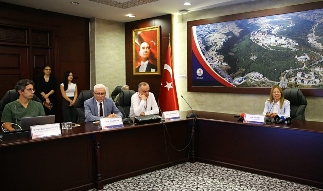 - Rektör Prof. Dr. Fatma Aydın:
- "Daha önce sadece bu