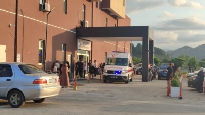 SAMSUN (AA) – Samsun'un Salıpazarı ilçesinde devrilen traktörün altında kalan