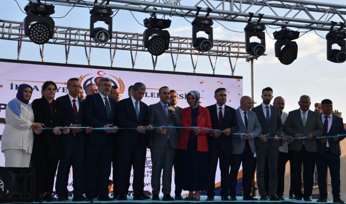 - "Bir çeyrek asır geride kaldı ve gerçekten bu çeyrek