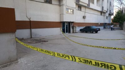 ŞANLIURFA (AA) – Şanlıurfa'nın Siverek ilçesinde balkondan düşen kadın hayatını