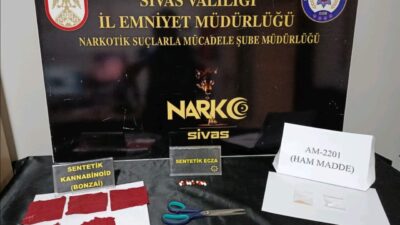SİVAS (AA) – Sivas'ta düzenlenen uyuşturucu operasyonunda gözaltına alınan 11